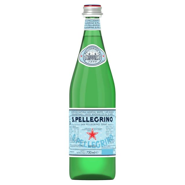 S. PELLEGRINO MWT SPKG 750ml Glass box 12 pieces /  سان بيليغرينو مياه معدنية فوارة 750 ملل زجاج كرتون 12 حبة